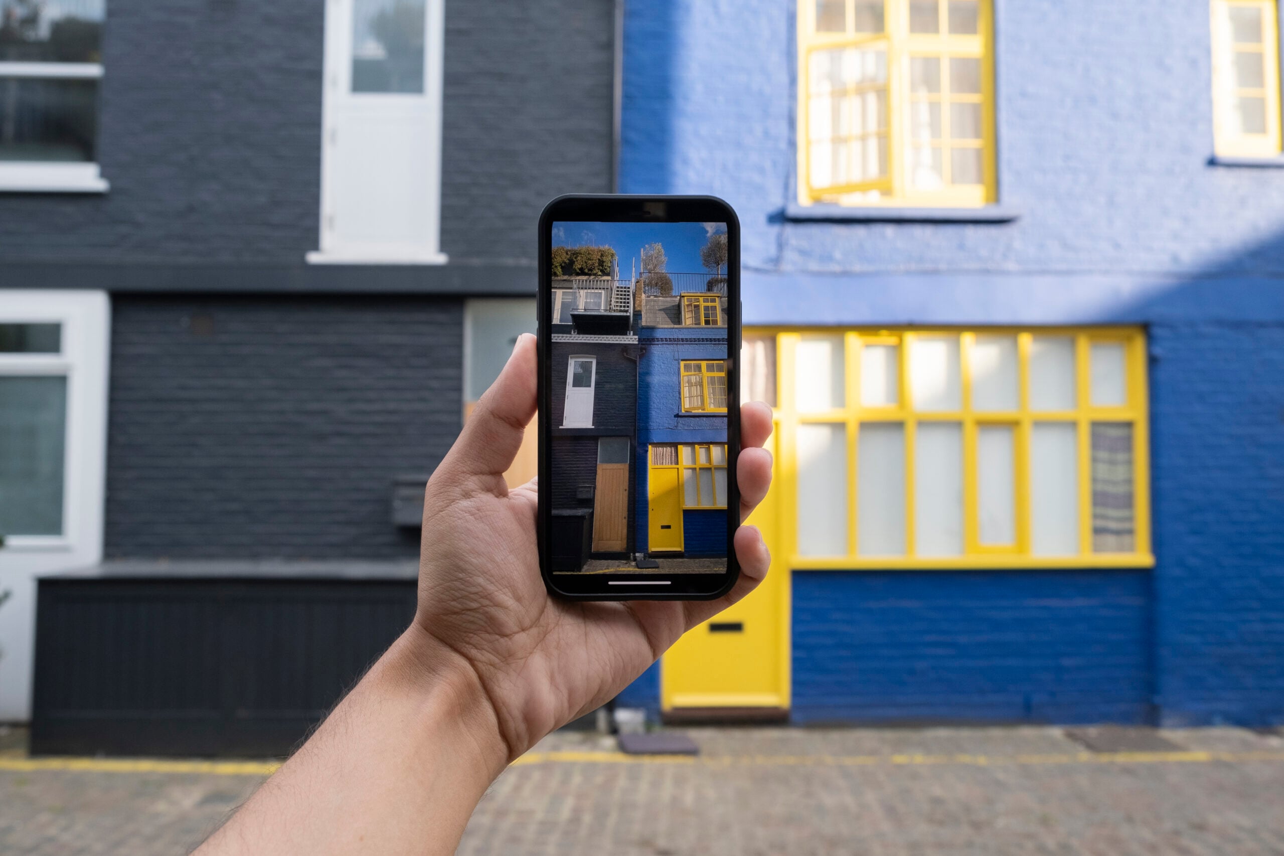 Besides-the-Billboard-How-Social-Media-Connects-Local-Roofers-with-Homeowners-scaled.jpg